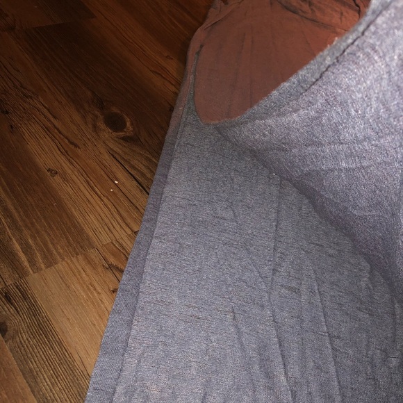 Thin slit dress - Picture 4 of 5